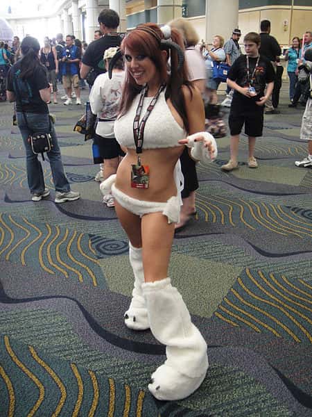 hottest cosplayers