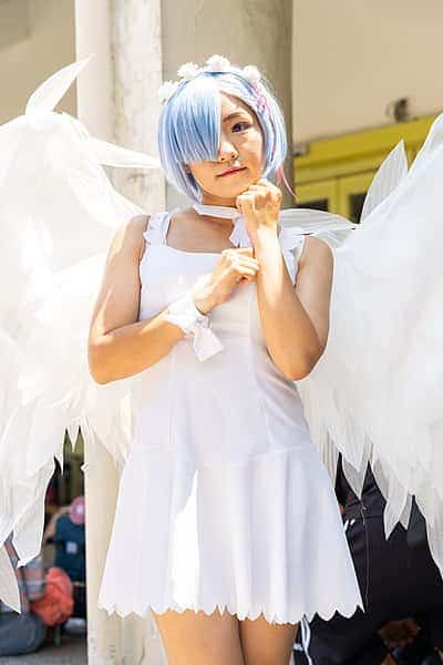 how to make cosplay wings that move
